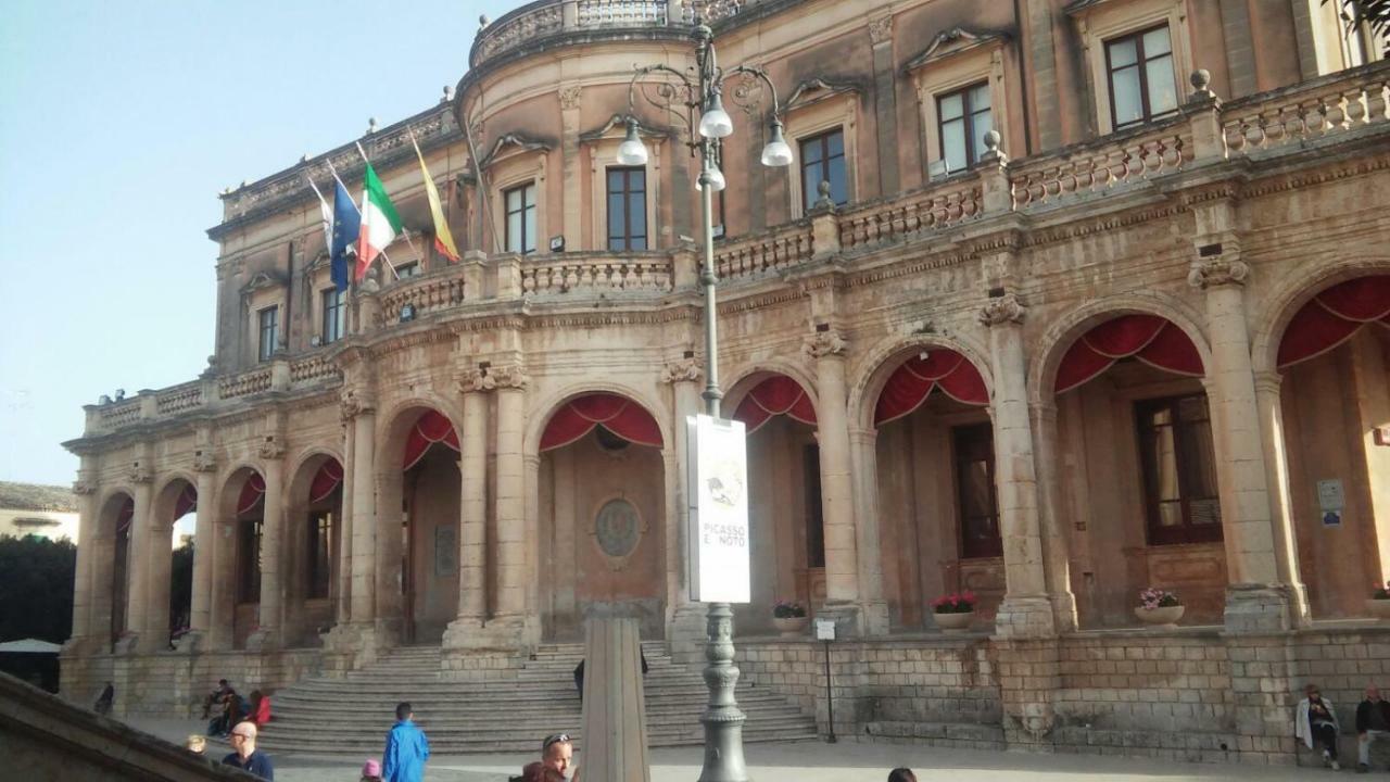 A Villa Manghisi Petracca Esterno foto