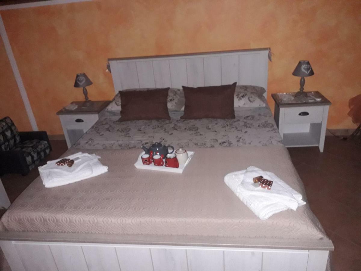 A Villa Manghisi Petracca Esterno foto